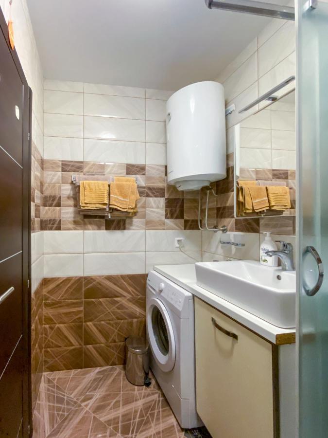 Luka Bu2 Apartment